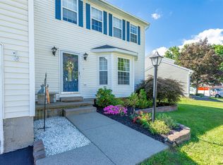 14 Wynantskill Way, Troy, NY 12180