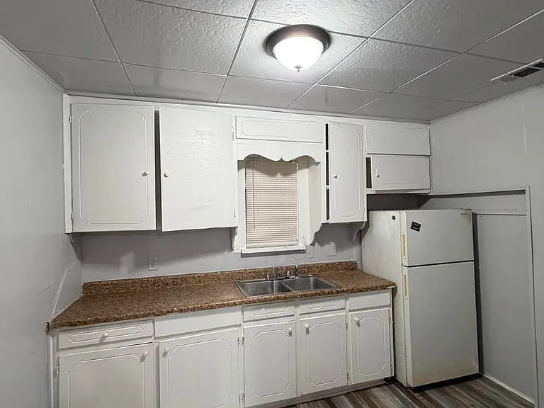 5212 Bonnell Ave — Photo 10
