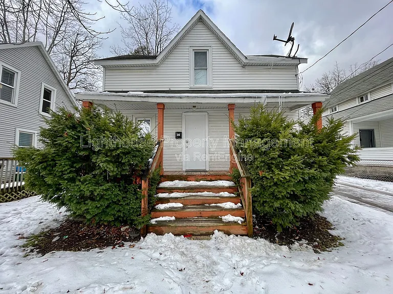 1011 Quarry Ave NW — Photo 22