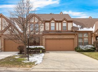 2828 Ashton Ct, Westchester, IL 60154