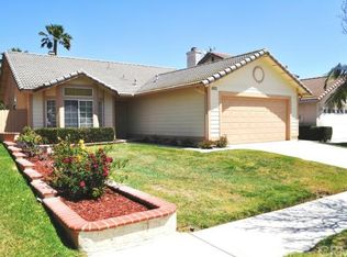 1821 Majestic Dr, Corona, CA 92878