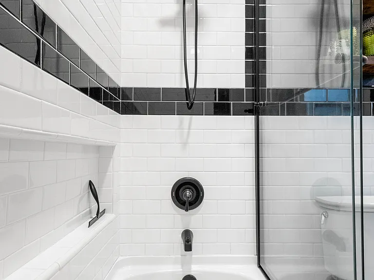 701 S Sowell St #701 — Photo 19