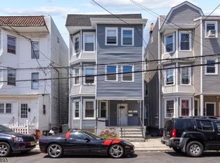 329 S 19th St, Newark, NJ