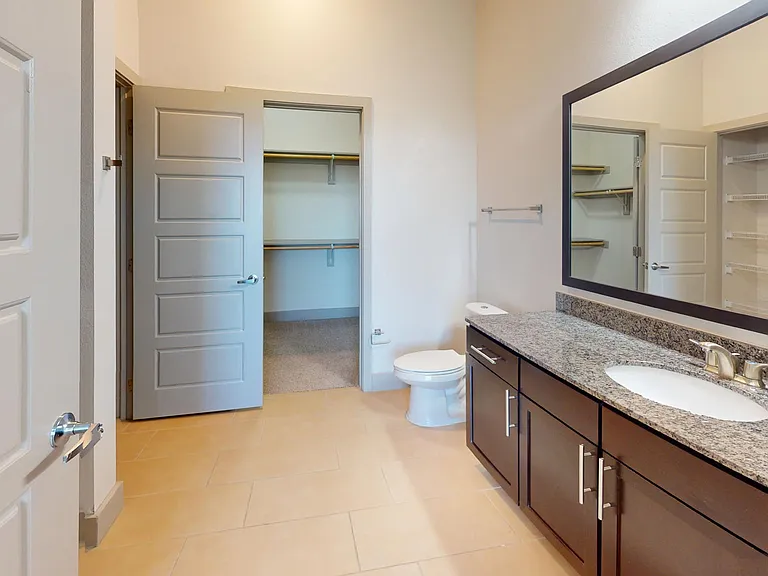 The Flats at Palisades — Photo 124