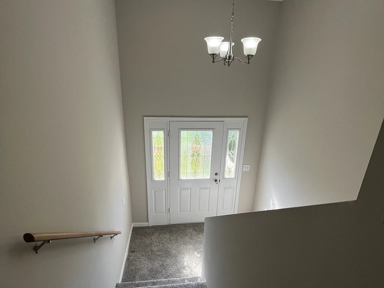 3 bed, 1840 sqft, $2,495 — Photo 4
