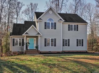 11913 Swift Crossing Dr, Midlothian, VA 23112
