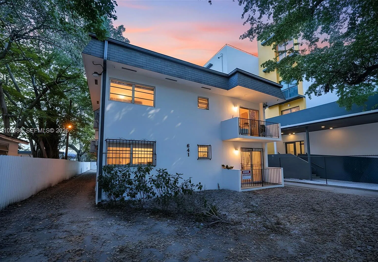 City Of Miami South — Photo 3