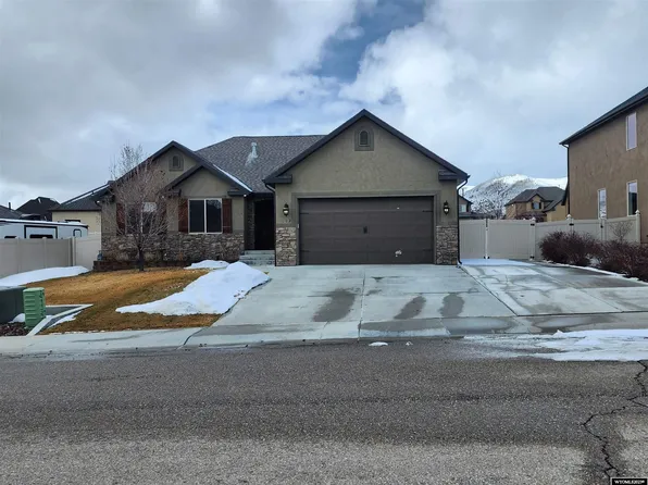 302 Via Spoleto, Rock Springs, WY 82901
