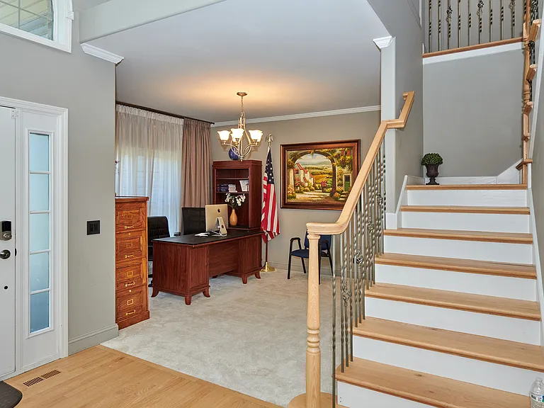 26300 W Chatham Dr — Photo 9