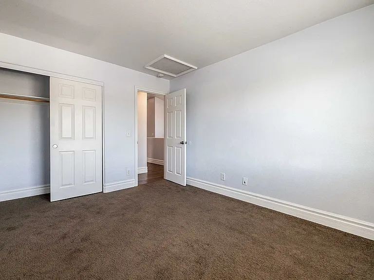 367 Dog Leg Dr — Photo 15