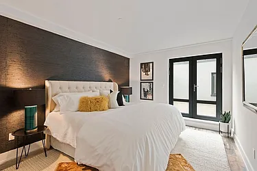 Sold by Bold New York