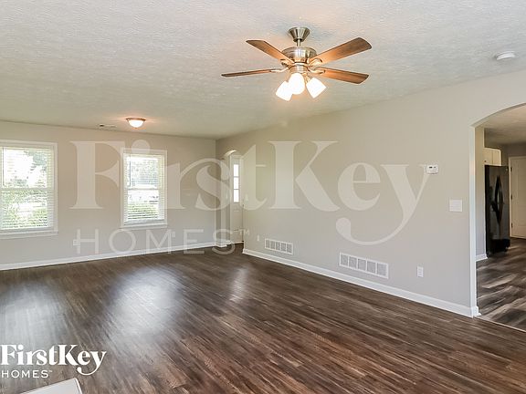 4th image of 138 Wards Creek Ln