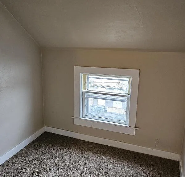311 Main Ave — Photo 8
