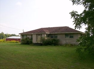 2792 E Pinconning Rd, Pinconning, MI 48650