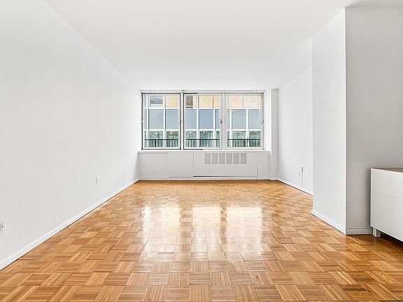 2nd image of 130 Water St APT 10C