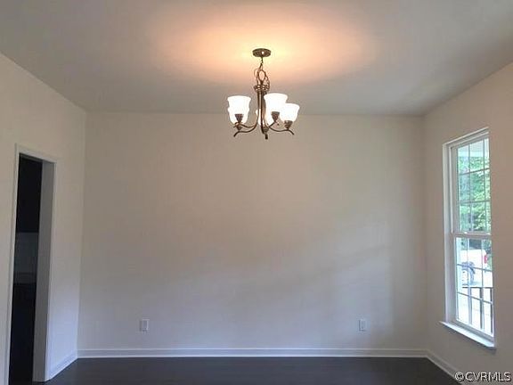 3rd image of 9204 Sunset Oaks Cir