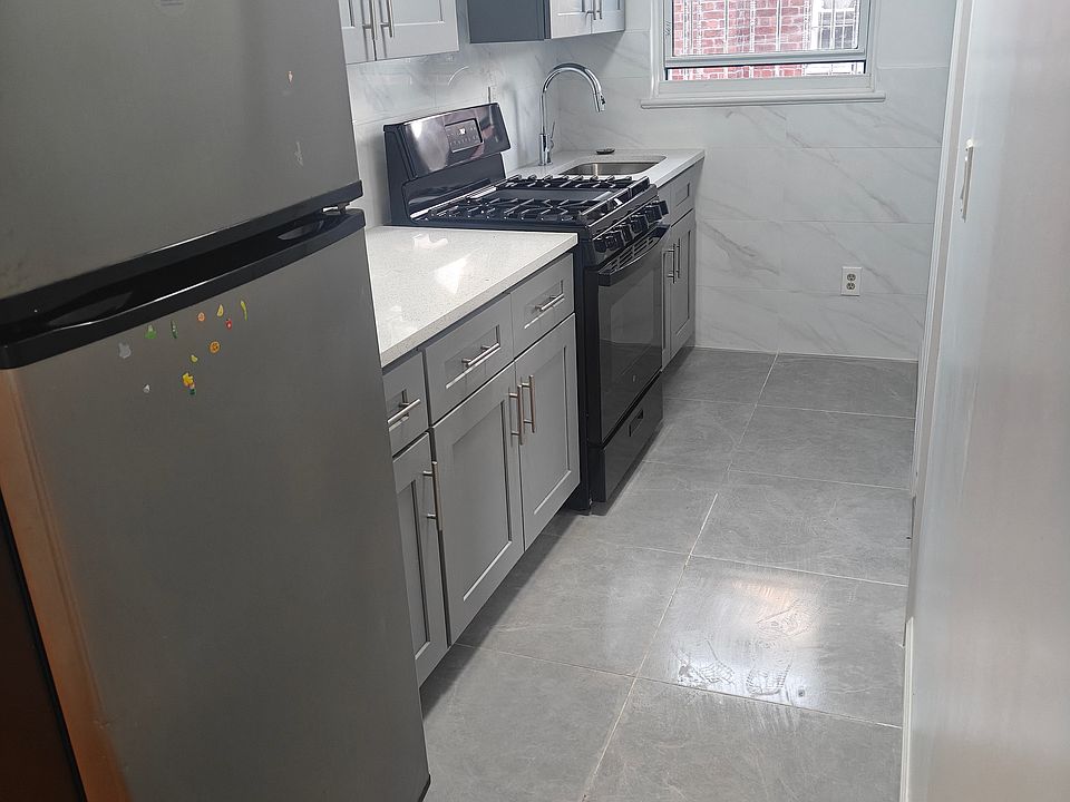 1st image of 7812 88th Ave #2