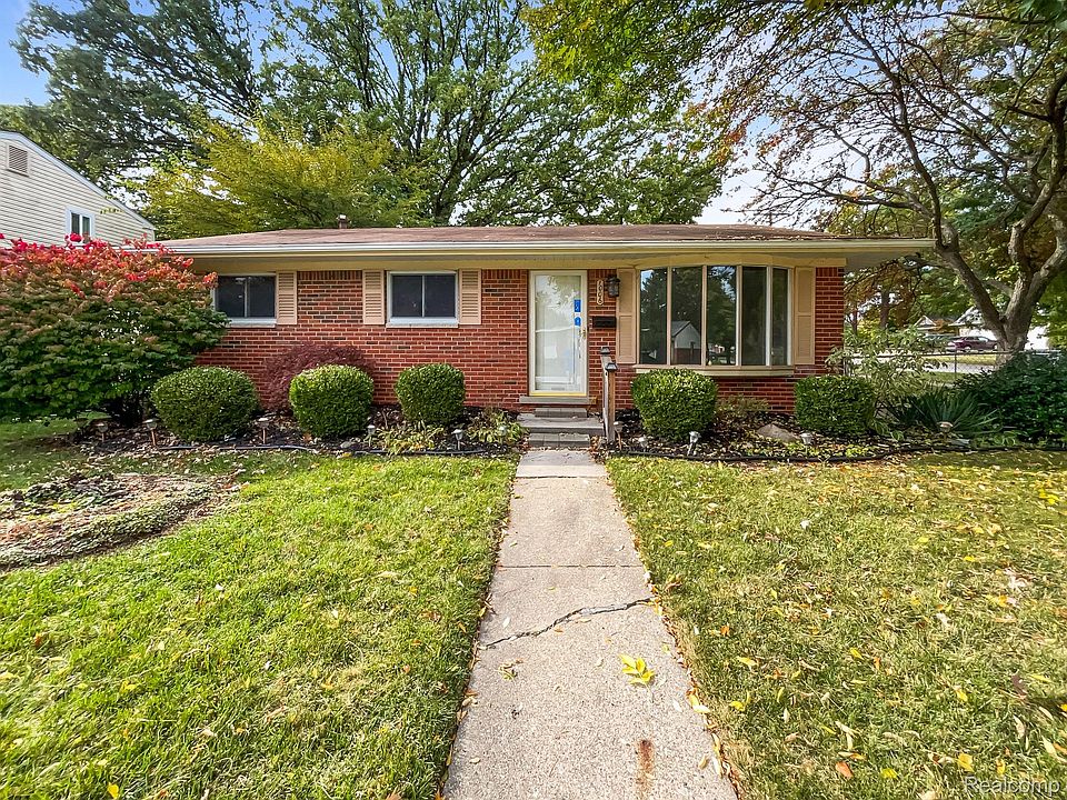 1st image of 1006 Woodbourne St