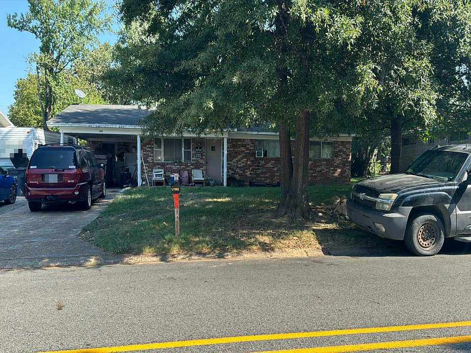 1st image of 106 Cloverdale Blvd