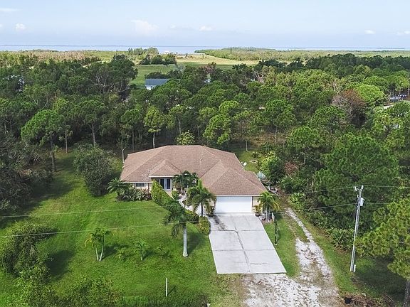 3rd image of 8809 Kodiak Ct