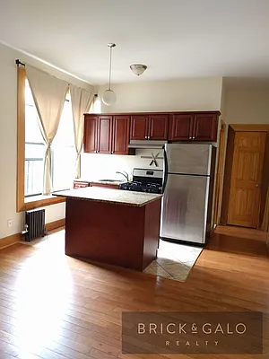 Rented by BRICK & GALO REALTY CORP | media 4