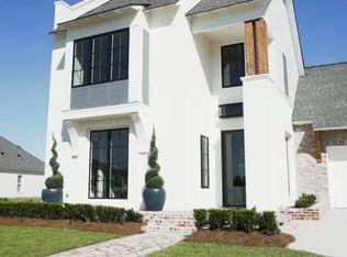 8421 Hattic St, Baton Rouge, LA 70817