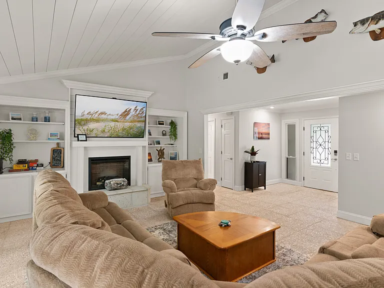 301 Bloody Marsh Rd — Photo 12
