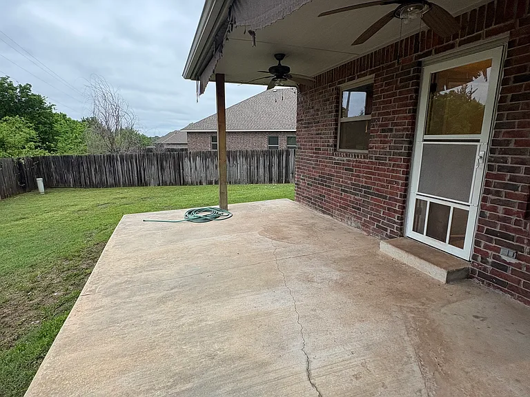 301 Timber Ln — Photo 13