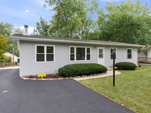 30W161 Allister Ln, Naperville, IL 60563