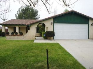 2539 Periwinkle Dr, San Bernardino, CA 92407