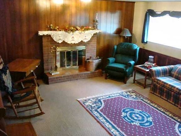 5th image of 115 Twinbrook Dr