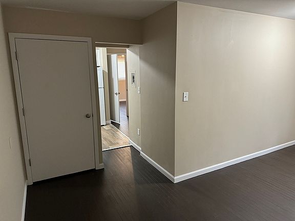 5th image of 1604-1624 N Yellow Springs St #108
