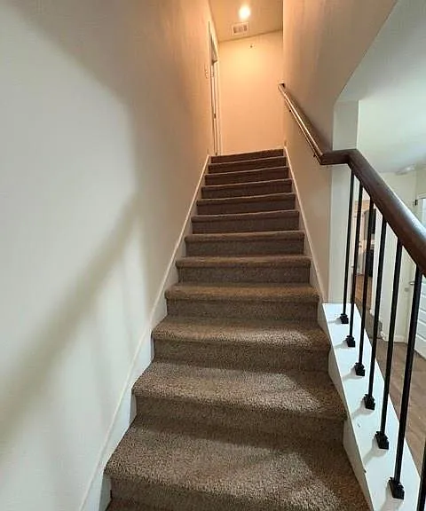 661 Carlton Pointe Dr #9 — Photo 17