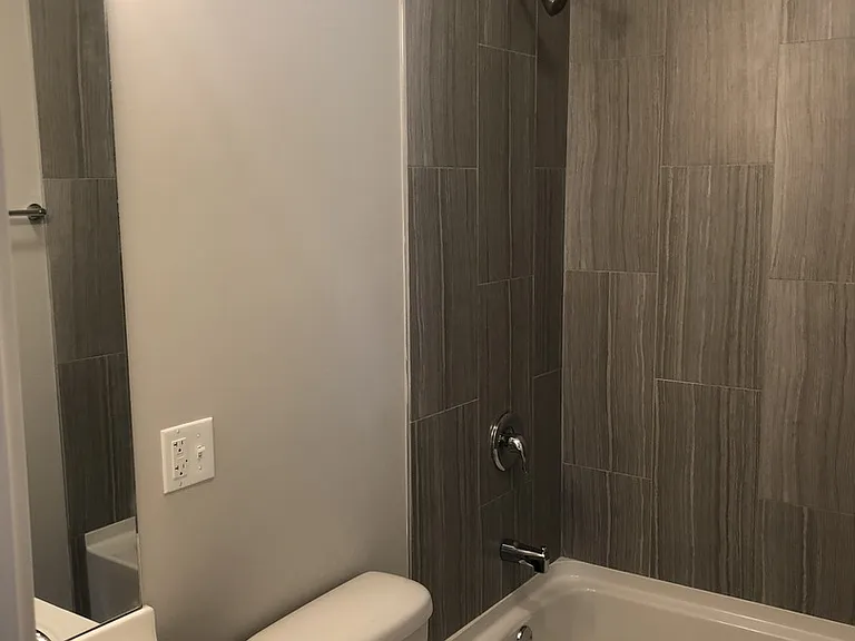 4821 N Christiana Ave #1 — Photo 5