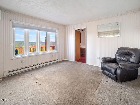 5th image of 315 Ploss Road