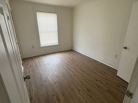 5th image of 312-314 Lake Ave #314-1