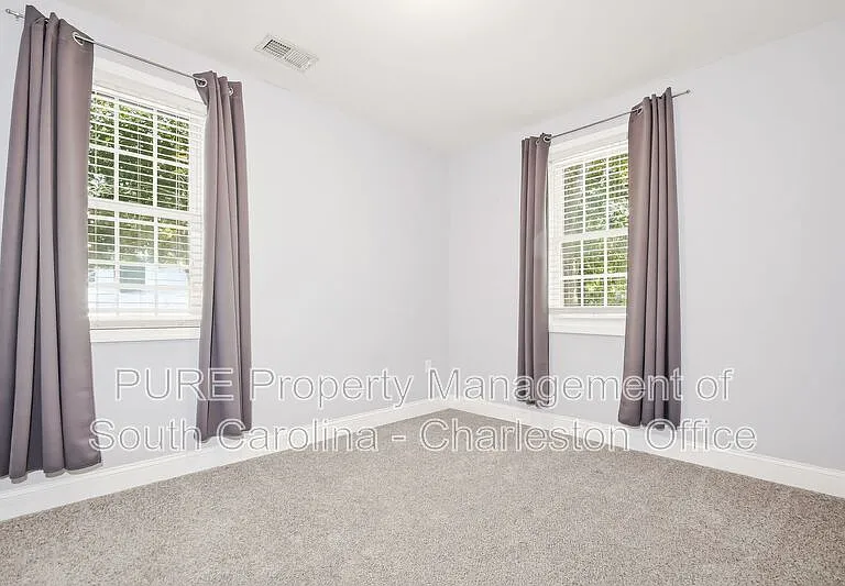 1133 Brody Ave — Photo 13