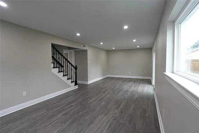 6904 Wilty St — Photo 10