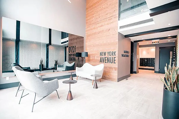 Rented by EXR | media 35