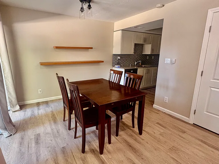 803 E Victoria St #134 — Photo 7