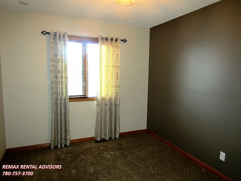 256 Edgebrook Rise NW — Photo 12