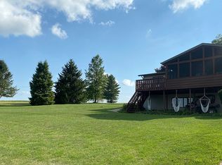 13-22 Spring Creek Dr, Lanark, IL 61046