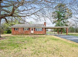 13130 Round Hill Rd, King George, VA 22485