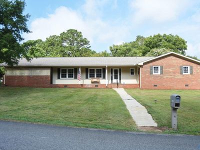 1023 Miss Annies Dr SW, Jacksonville, AL, 36265