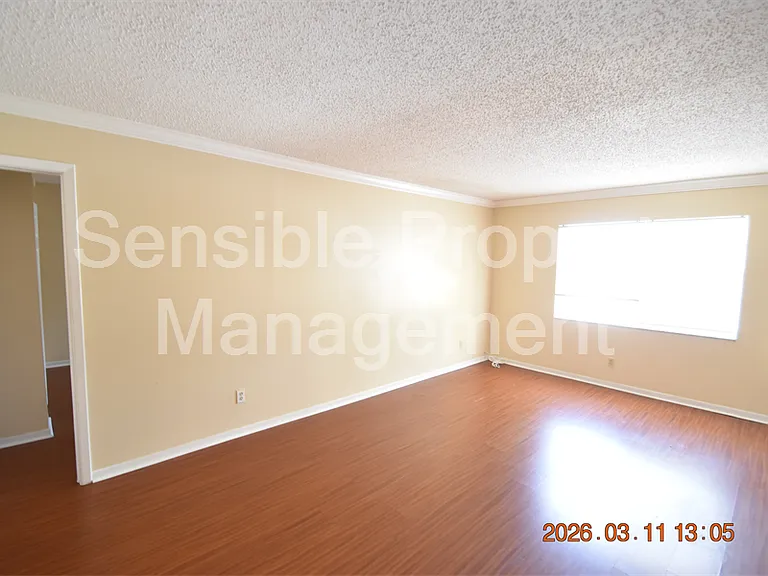 3910 44th St N #C9 — Photo 6