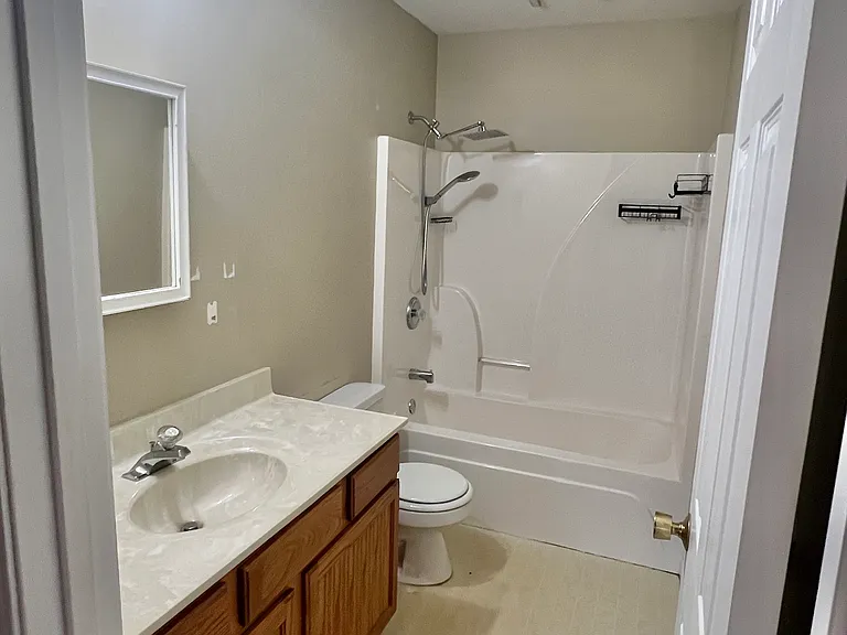 3745 Lemay Woods Dr — Photo 16