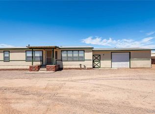 3195 W Malibu Rd, Golden Valley, AZ 86413