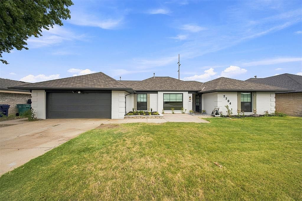 7704 Rumsey Rd — Lake Hefner Golf Club