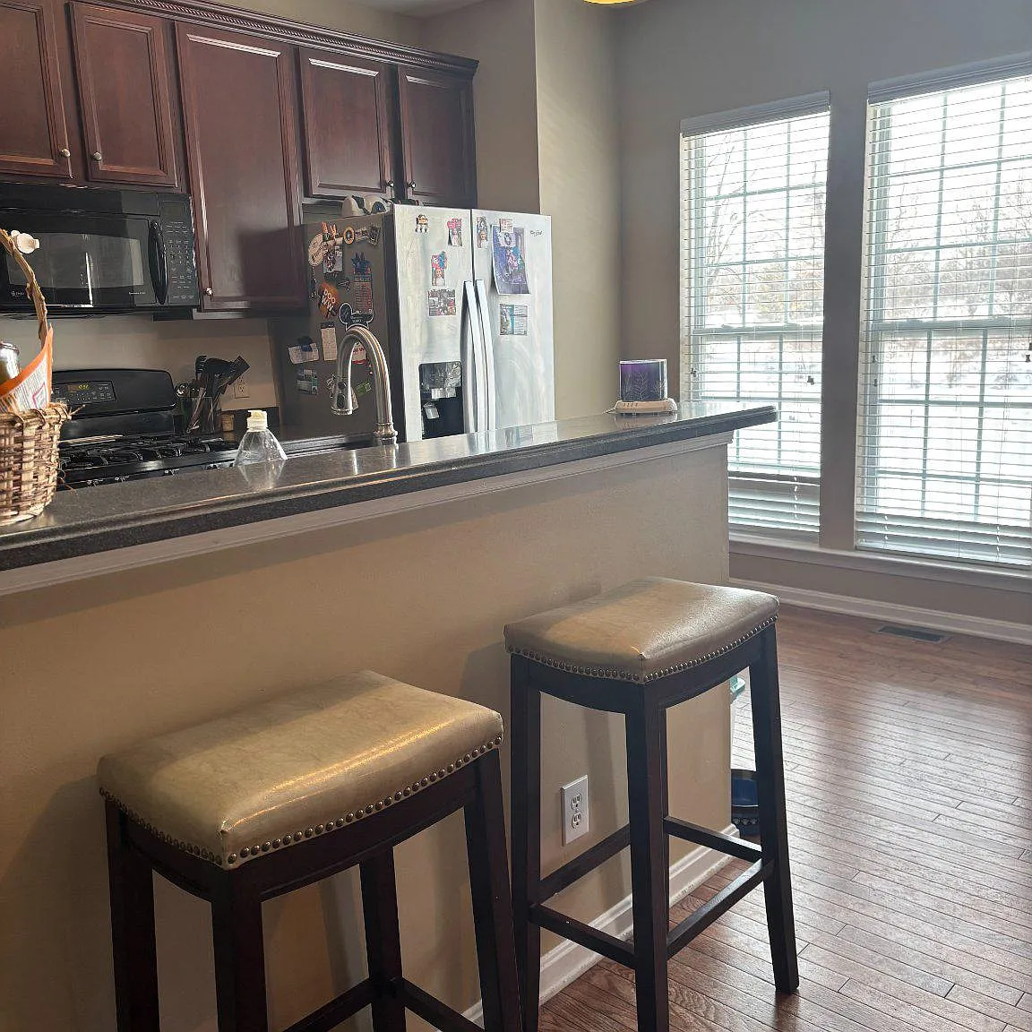3 bed, 2.5 bath, 1624 sqft, $2,900 — Photo 4