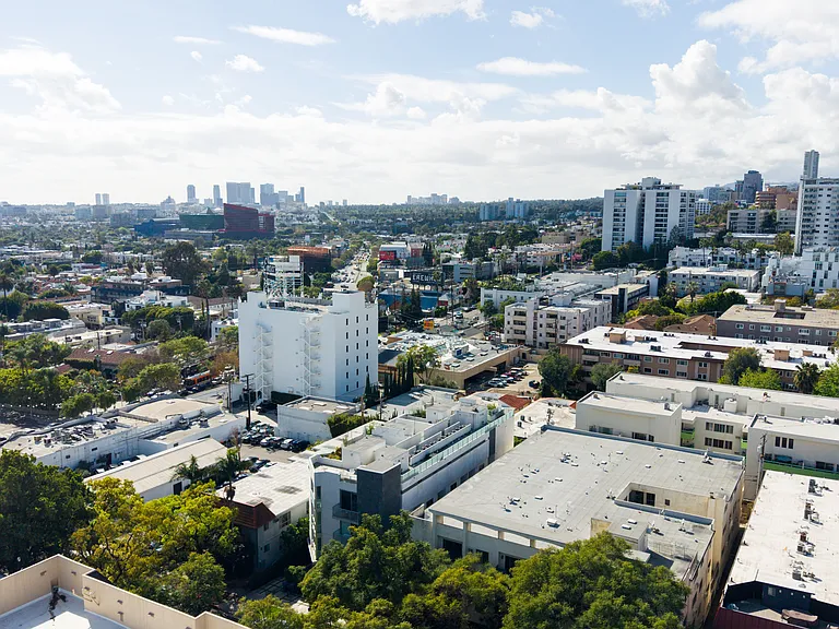 1125 Kings Rd #Penthouse 7 — Photo 30